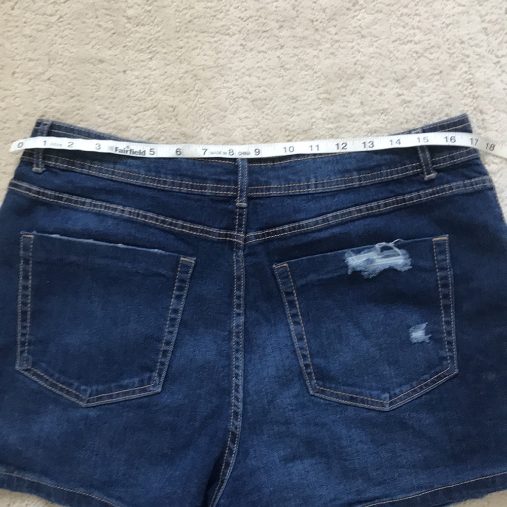 Jean Skort - Picture 5 of 5